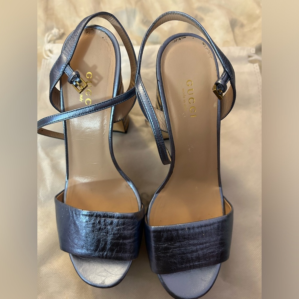Gucci Metallic Leather Platform Sandal 100% Authentic size 6.5 Worn 1 time